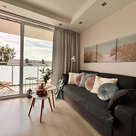 Apartment Centaur Apartment With Terrace Near Airport *