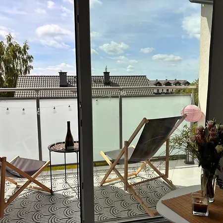 Centaur Apartment With Terrace Near Airport Apartment *