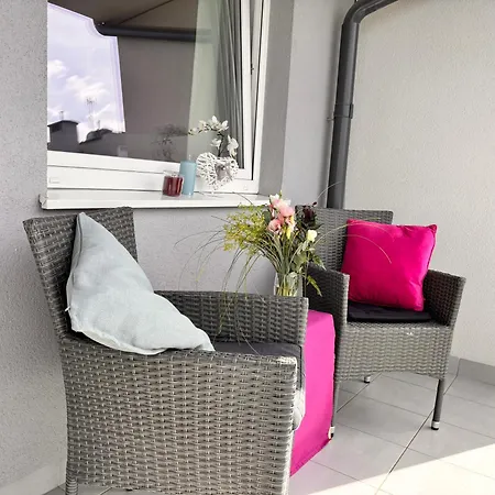Centaur Apartment With Terrace Near Airport Apartment *